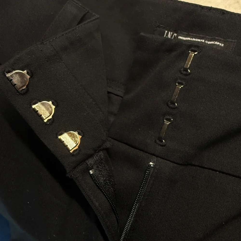 I.N.C. Mid-Rise Bootcut Black Pant Cotton Lycra with Pockets Size 10 Work Career